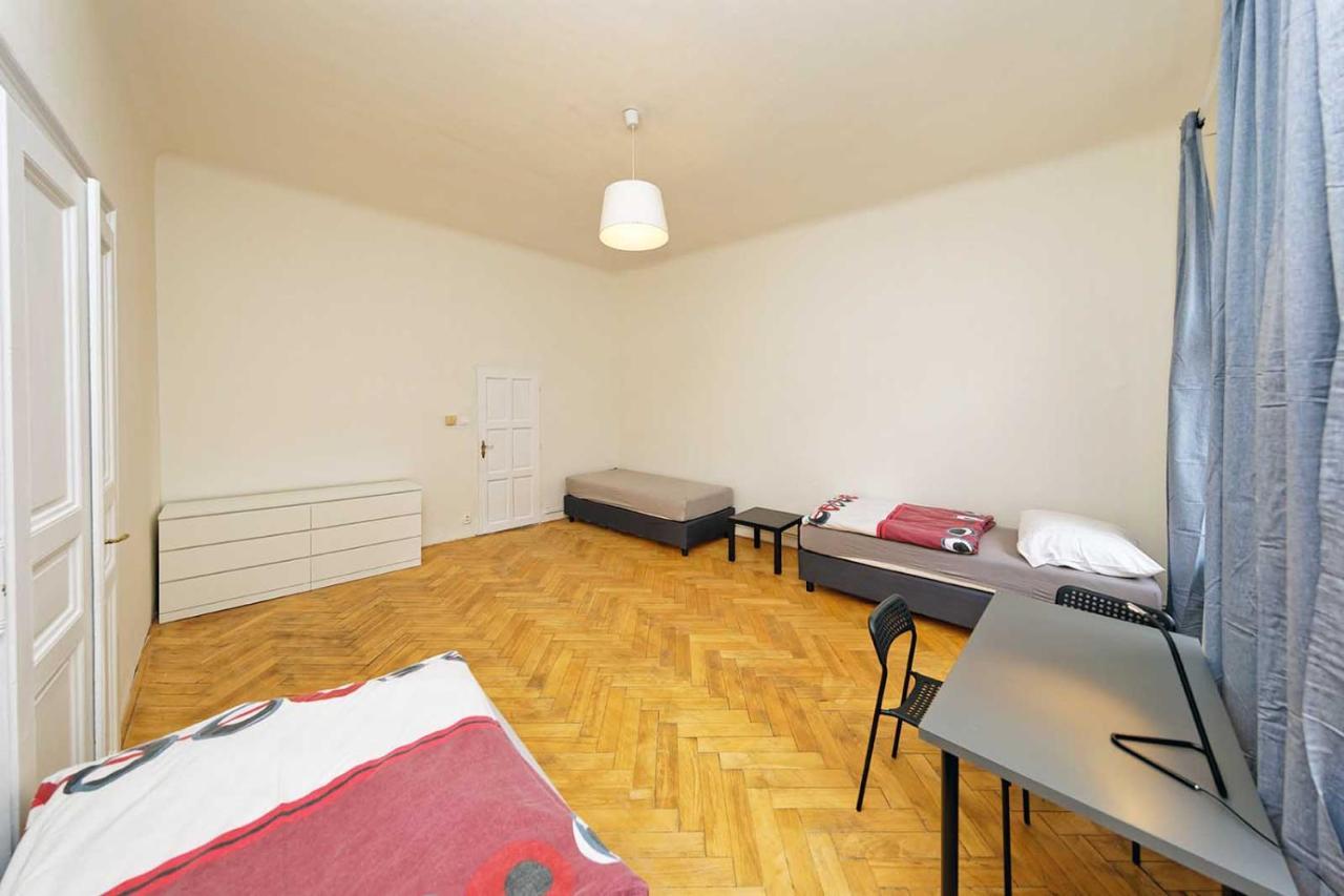 Peter'S Tower Apartments Praha Eksteriør bilde