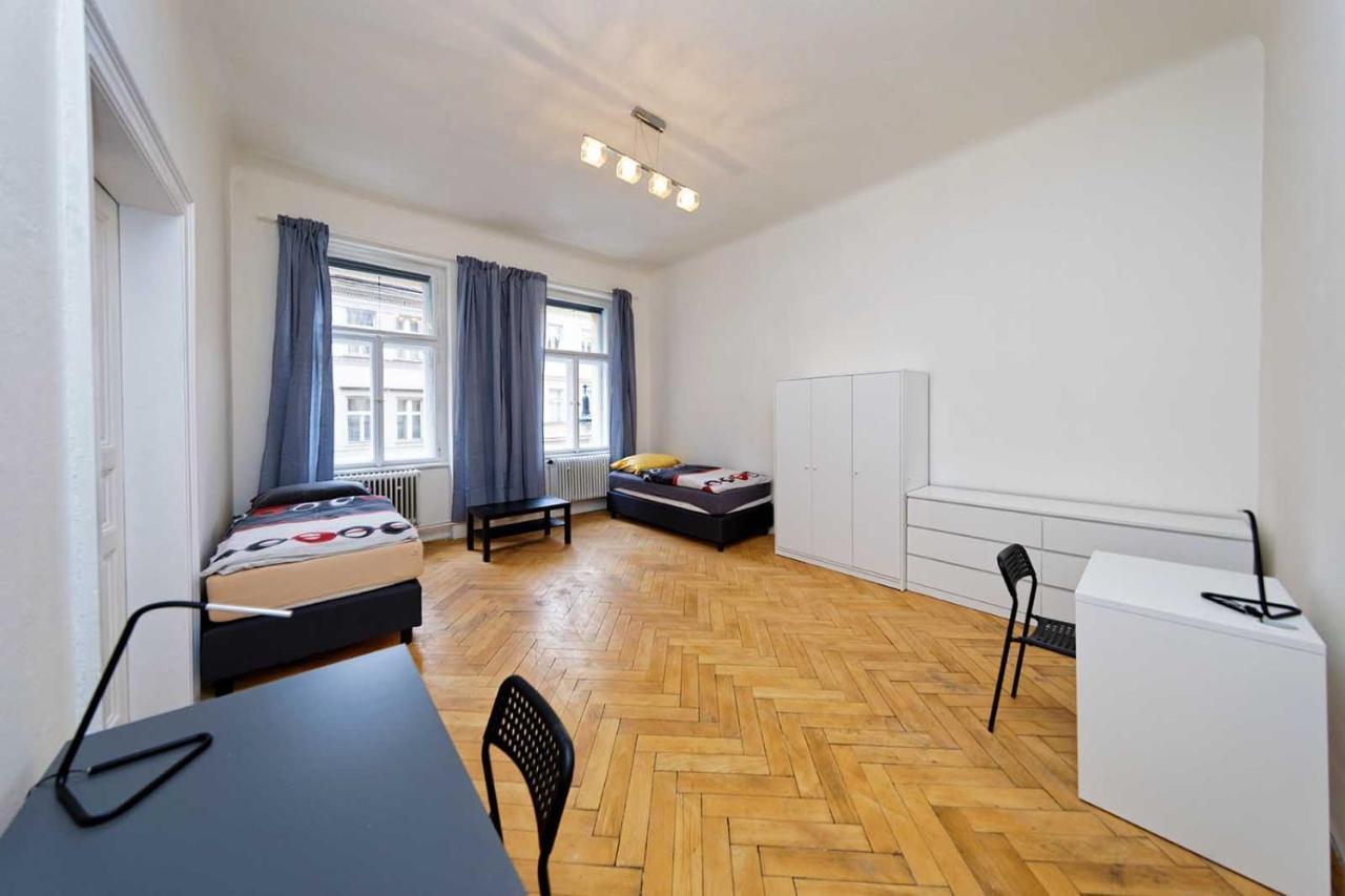Peter'S Tower Apartments Praha Eksteriør bilde
