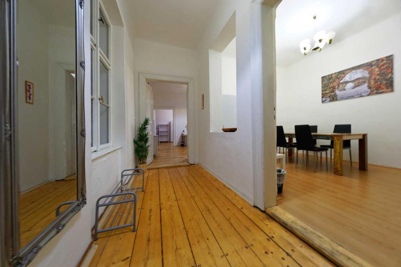 Peter'S Tower Apartments Praha Eksteriør bilde