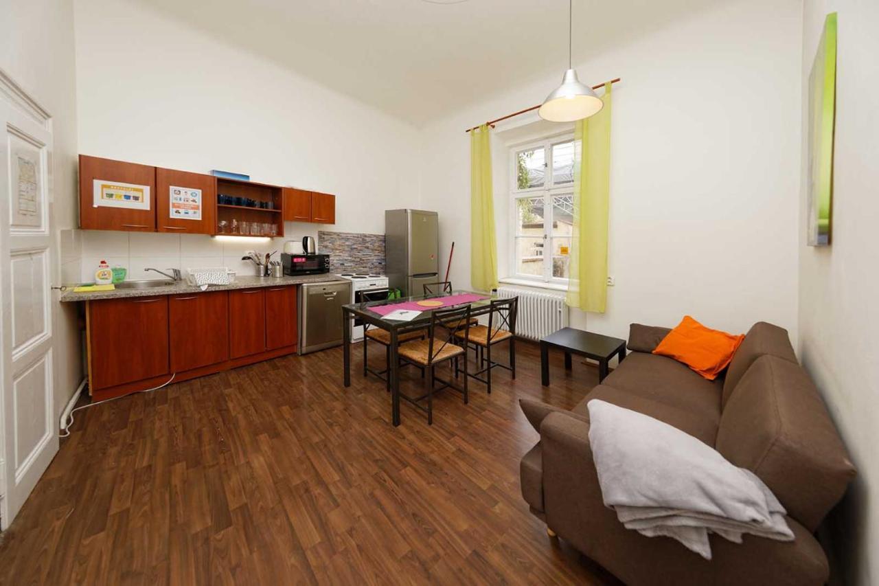 Peter'S Tower Apartments Praha Eksteriør bilde