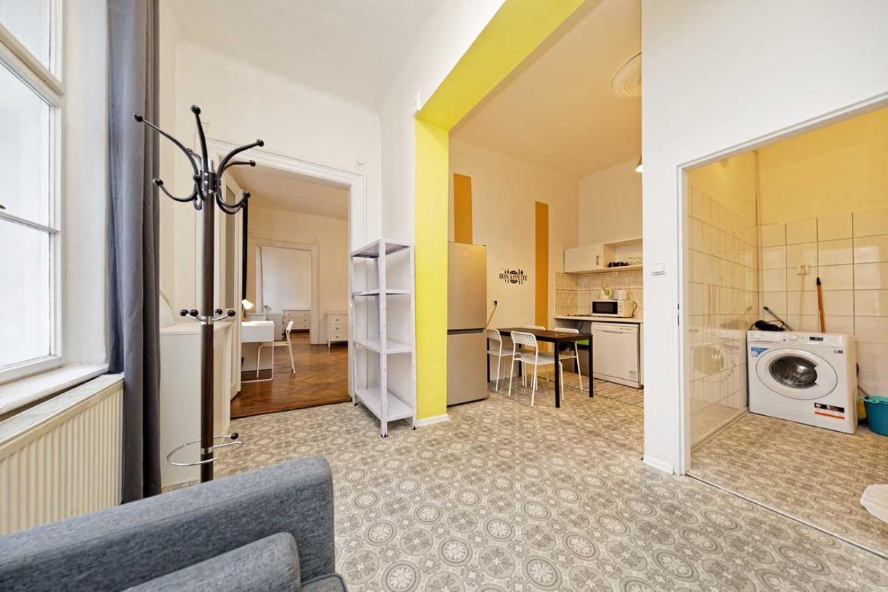 Peter'S Tower Apartments Praha Eksteriør bilde