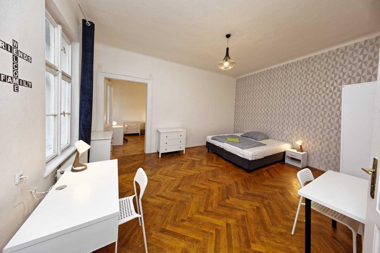 Peter'S Tower Apartments Praha Eksteriør bilde