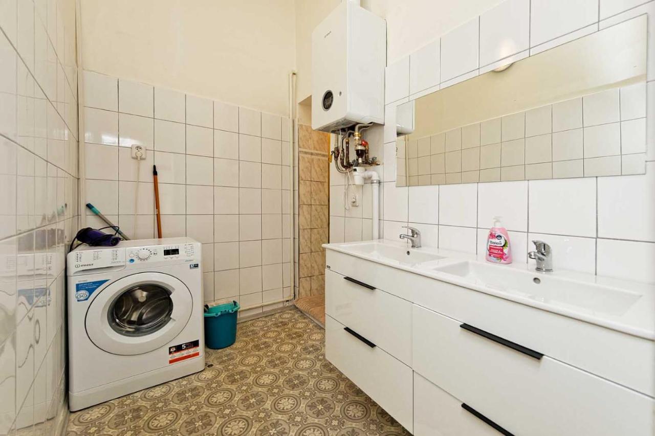 Peter'S Tower Apartments Praha Eksteriør bilde